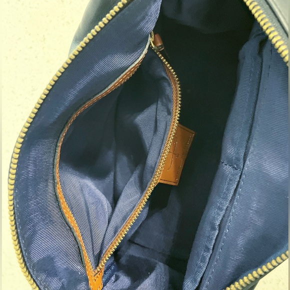 Pour La Victoire Brown & Black Leather Shoulder Bag Crossbody Gold Chain Strap - Picture 12 of 14